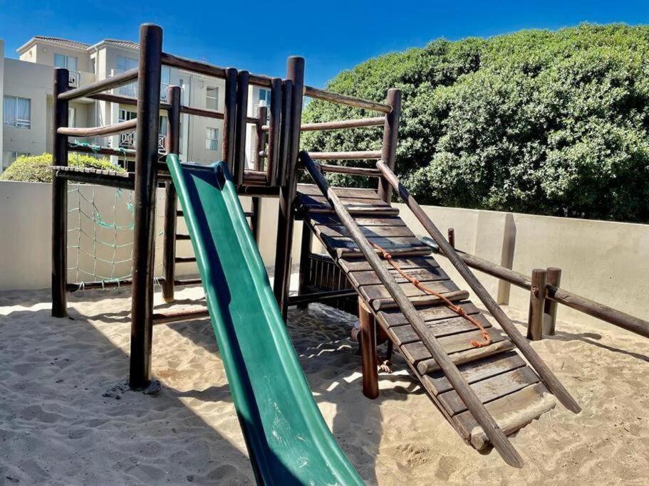 Апартаменти Getaway To Hermanus Beach Club Екстер'єр фото